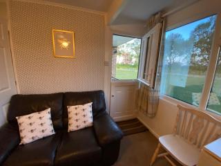 246 California Road - 5