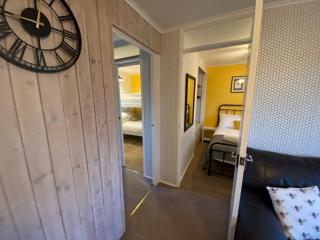 246 California Road - 3