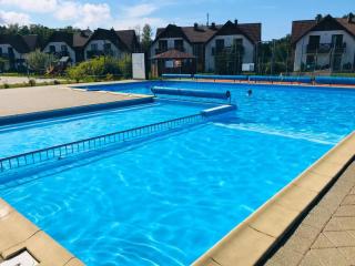 Apartament szafirowy z basenem koło Łeby - 8