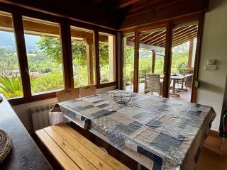 Chalet con jardín junto a playas - 4