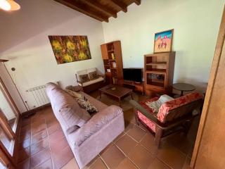 Chalet con jardín junto a playas - 1
