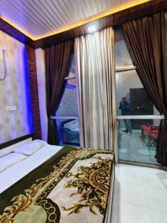 Hotel Classic Gold - 0