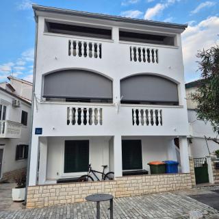 Roko Apartments - 8