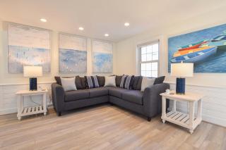 Walk 300 Yards to Beach! - 7