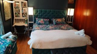 Great Central self-contained flat - 8