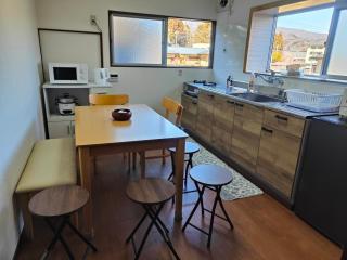8 minutes by walk to Nikko Station Mitsuba House - 9