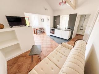 Apartment LacoDeLama mini resort - Wohnung Pina mit Pool by Interhome - 8