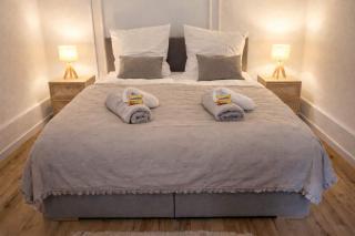 City Apartment Central & Near Fairgrounds - 5