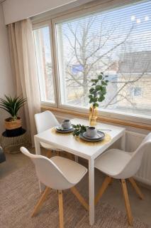 Bright Nordic Studio for 4, Free Parking, WIFI, Smart TV - 8