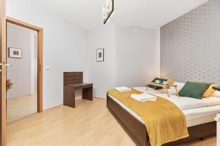 Apartment Wroclaw Krawiecka by Noclegi Renters - 9