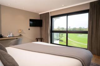Best Western Plus Le Fairway Hotel & Spa Golf d'Arras - 1