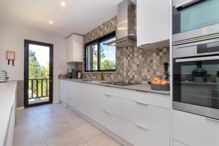 Casa Palmeiras Luxury Tranquil area BBQ Large Pool - 1