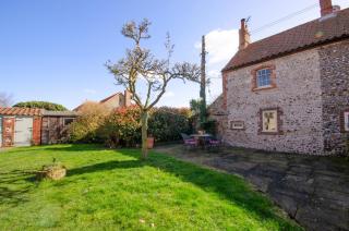 2 Bed in Blakeney oc-1977 - 1