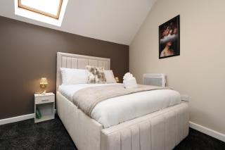 Modern Cosy Apartment Near Cardiff City Centre - 0