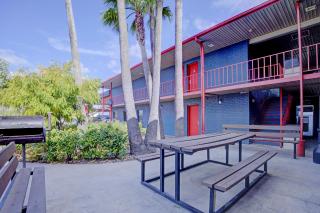 Texas Inn Brownsville by Hotel O - 8