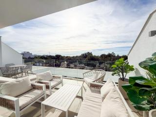 2-bed apartment with beautiful views - 9