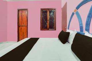 SPOT ON by OYO S R Palace - 0