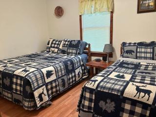 Two Bedroom Cozy Cabin #14 on Patoka Lake in Southern Indiana - 2