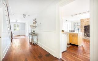 Broughton Estate Main by Lucky Savannah - 3