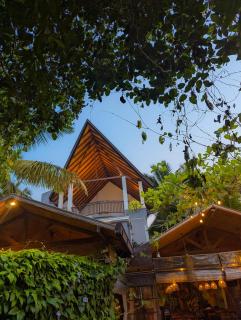 White Tree Apartment - 0