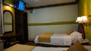 Welcome to 121 Ramos Calle - Hotel and Tours - 8