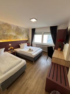 Hotel Meiendorfer Park free parking - 3