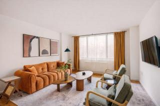 43-4D Newly furnished 2BR full service 24H Doorman laundry Gym - 9