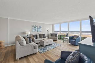Beachfront Condo Pool Surfing Fishing EW 205 - 6