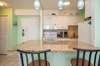 Oceanfront Beach Condo, Pool, Gym, Fishing Surfing - 5