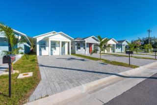 Comfortable Brand-New Home - 1