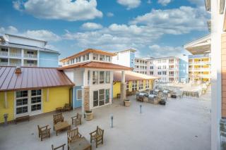 New 3Bd 2Bth Oceanfront Pool Boat 224B - 5
