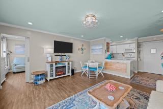 Oceanfront Beach Condo, Pool, Gym, Fishing Surfing - 6