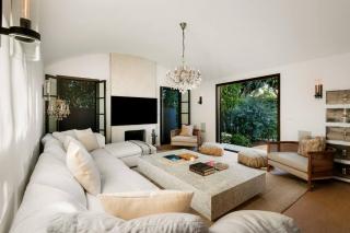 NEW Melrose Oasis Open Concept with Resort Pool - 7