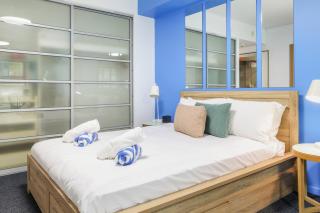 The Complete Studio with King Bed, Full Kitchen & Laundry at Darwin CBD - 4