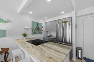 Oceanfront Beach Condo, Pool, Gym, Fishing Surfing - 6