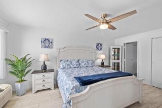 Oceanfront Beach Condo, Pool, Gym, Fishing Surfing - 3