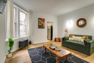 1 Mi to Comerica Park Convenient Couples Retreat - 4