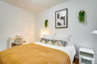 1 Mi to Comerica Park Convenient Couples Retreat - 1