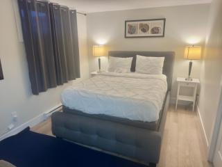 Airport Getaway- 4 mins from Airport - 1