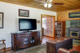 10 Mi to Tehachapi Mountain Park Mtn-View Cabin! - 7