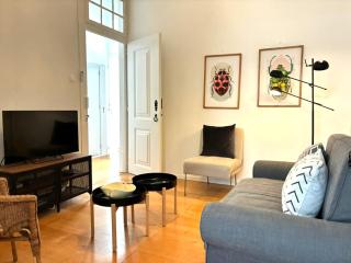 SJ2DE Heart of Lisbon, 1min to Augusta Arch! Spacious 2 APTS with 4BR& 2BA - Lisboa - 8