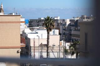 Bright Balcony Haven in the Heart of Monopoli - 2