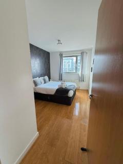 Britannia Apartments - 1