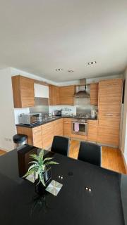 Britannia Apartments - 1