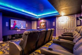 Magical Lakeview 4 Master Suites Pool Hot Tub BBQ Home Theater 2 Miles Disney - 0