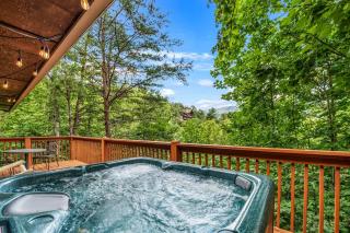 Game Room & Hot Tub with Mountain Views - 9