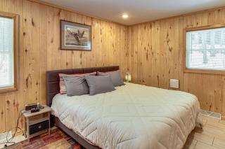 Waterfront Leech Lake Cabin w/ Boat Dock + Lift - 1
