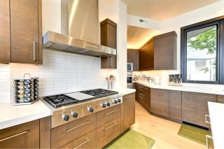 KBM Resorts Walk to Slopes Sports Court Private Home Theater Sleeps 17 Outdoor Hot Tub PCO-184M - 6