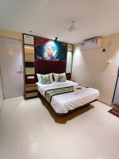 Hotel Gandharva Executive - 6