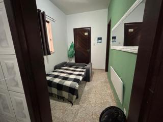 Casa Inteira Privativa em Ondina Próximo à UFBA, Clínicas e Praias - 3